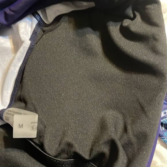 NWOT l/s one piece swimsuit M - Picture 4 of 6